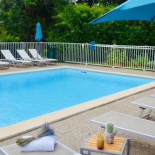 Фотографии гостиницы 
            Novotel Aix-en-Provence Beaumanoir