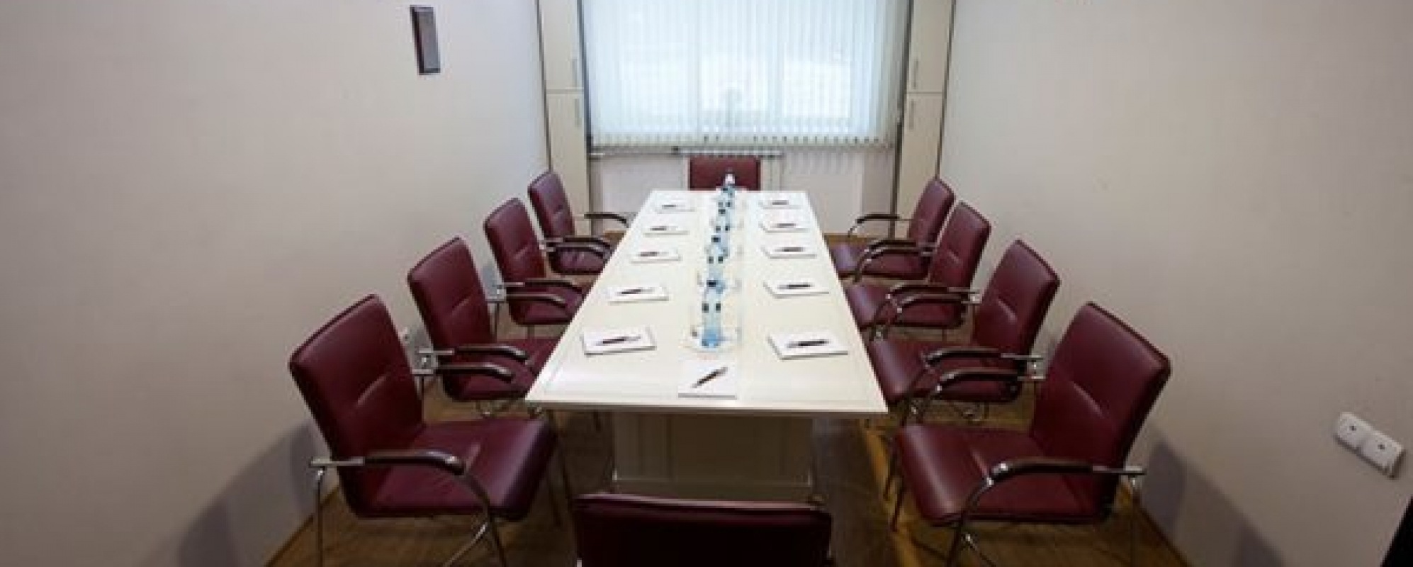 Фотографии комнаты для переговоров Аспект