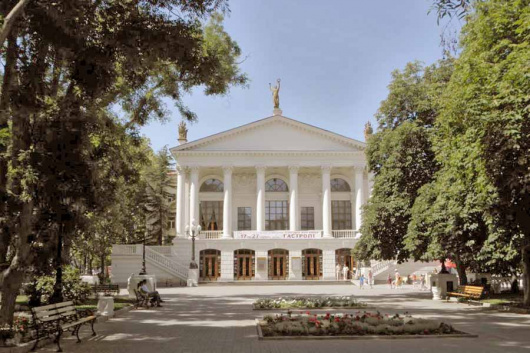 Фотографии театра
Севастопольский академический русский драматический театр им. А. В. Луначарского