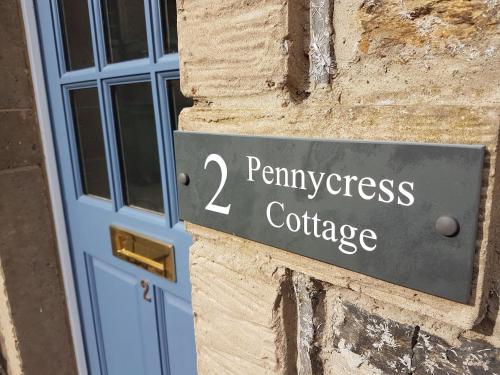 Фотографии гостевого дома 
            Pennycress Cottage