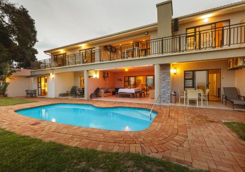 Фотография мини отеля My Den Beachfront B&B and Self-Catering