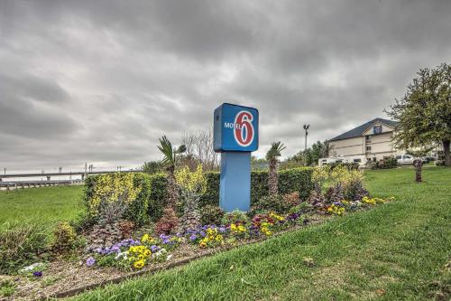 Фотография гостиницы Motel 6-Dallas, TX - Northwest