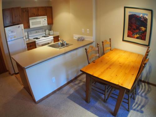 Фотография гостевого дома Fireside Lodge #419 By Bear Country