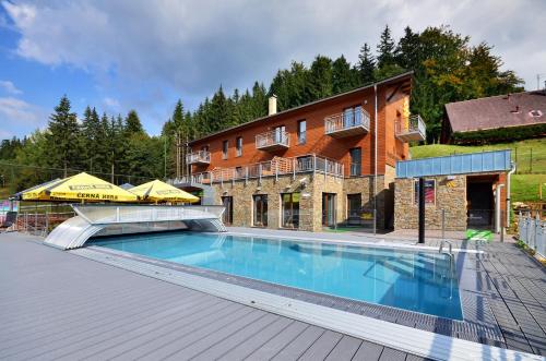 Фотография гостиницы Hotel Jirinka