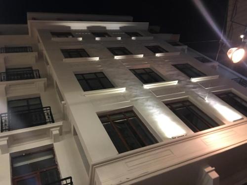 Фотография гостиницы West Palace Hotel