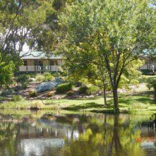 Фотографии мини отеля
Granite Gardens Cottages & Lake Retreat