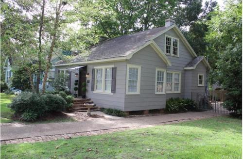 Фотография гостевого дома The place to be if quality time with the ones you love is what you desire