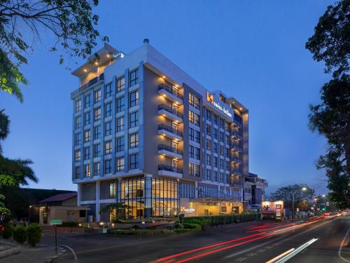Фотографии гостиницы
Swiss-Belinn Gajah Mada Medan