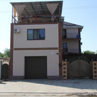 Фотография гостевого дома Людмила на Тургенева, 222