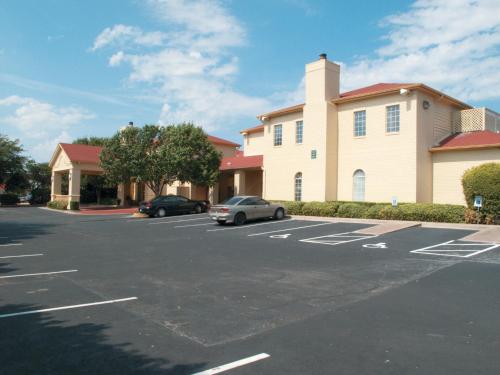 Фотография мотеля Days Inn by Wyndham Georgetown