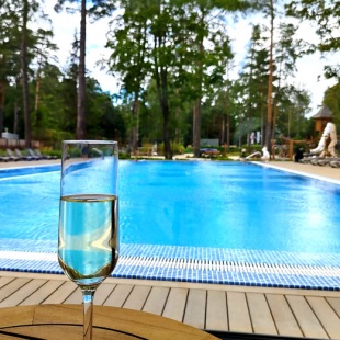 Фотография квартиры Апартаменты Морская ривьера у бассейна