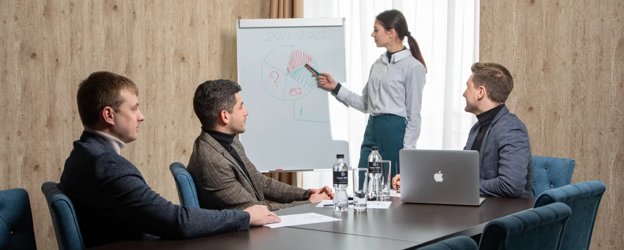 Фотографии комнаты для переговоров Гранд Отель Анапа