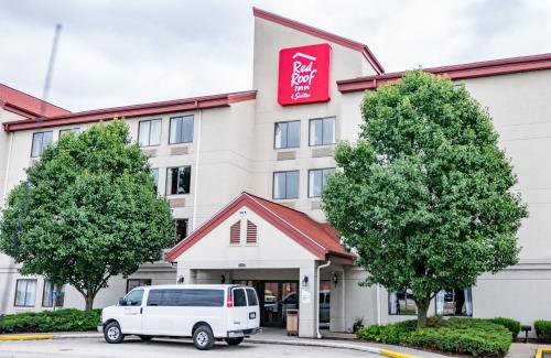 Фотография мини отеля Red Roof Inn & Suites Indianapolis Airport