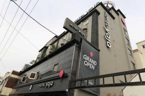 Фотография гостиницы HOTEL YaJa WestGate