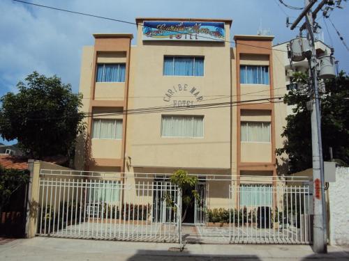 Фотография гостиницы Blanco Mar Hotel