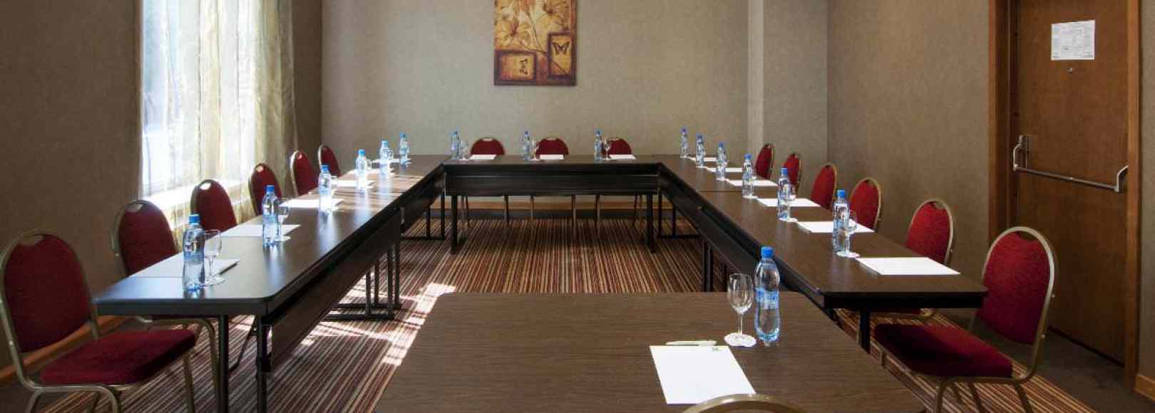 Фотография комнаты для переговоров Нериум