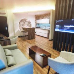 Фотографии апарт отеля 
            Urban Suites Apart Hotel