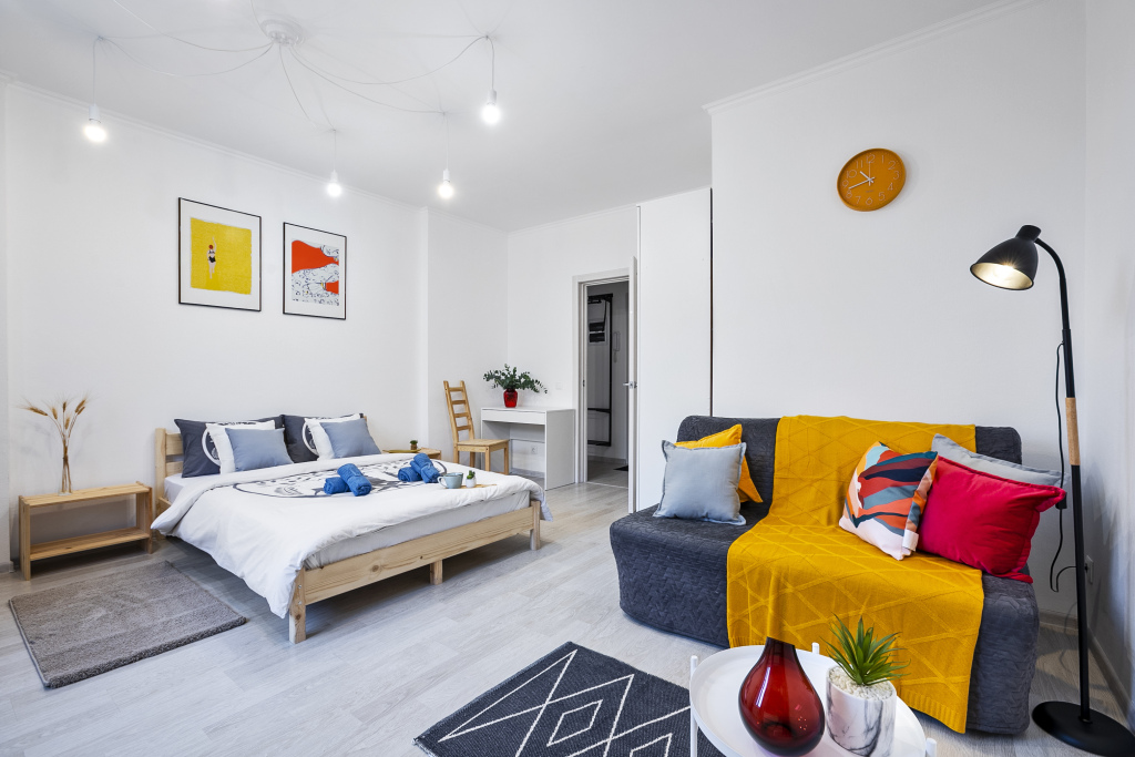 Фотография квартиры Great view 2-rooms Apartment 2 Min Walk to Raykin Plaza 2