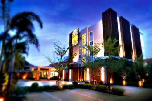 Фотография гостиницы The Bangkok Cha Cha Suite