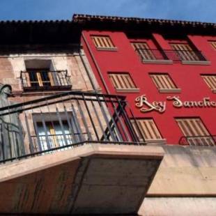 Фотографии гостиницы
Hotel Rey Sancho by Vivere Stays