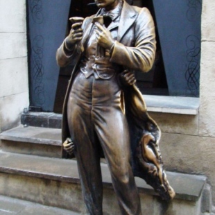 Фотография памятника Памятник Леопольду фон Захер-Мазоху