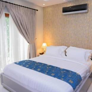 Фотографии гостиницы 
            Orchards Cottage Hotel