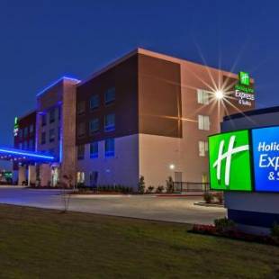 Фотографии гостиницы
Holiday Inn Express and Suites Tulsa West / Sand Springs, an IHG Hotel