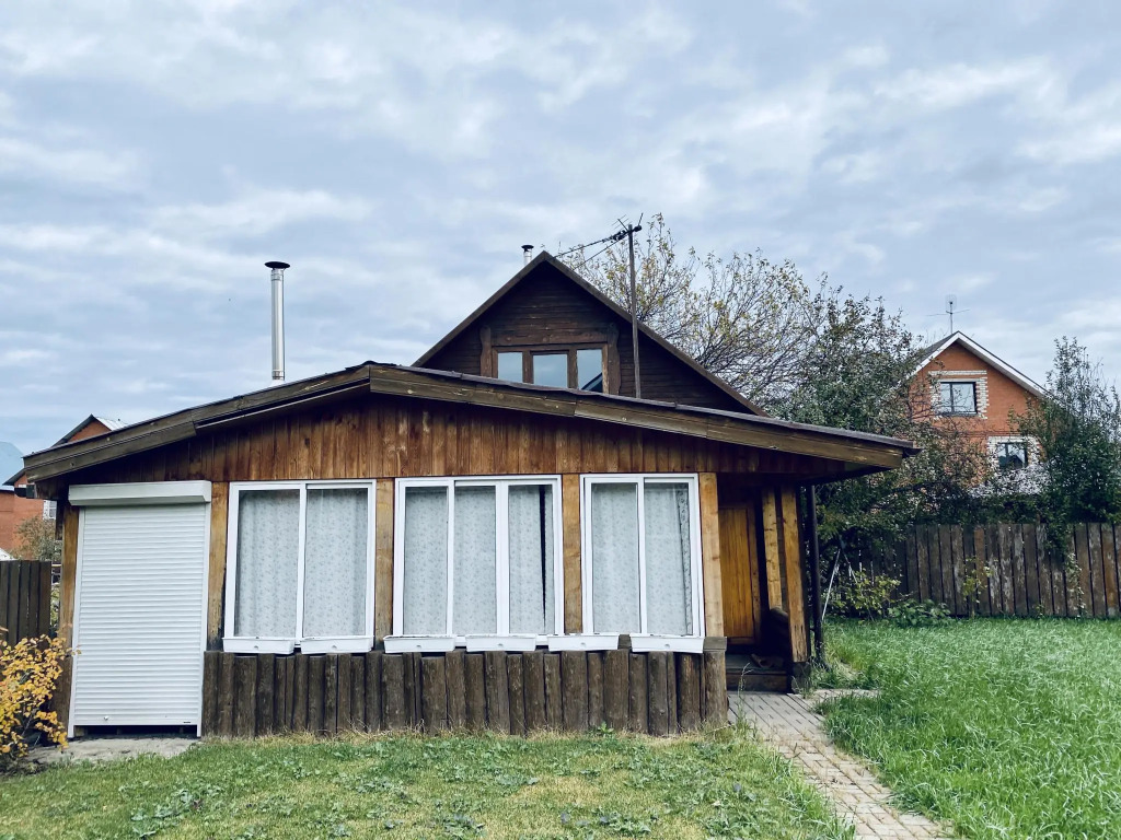 Фотография Коттеджа Unique Apart (Уник Апарт) Коттедж на Металлплощадке