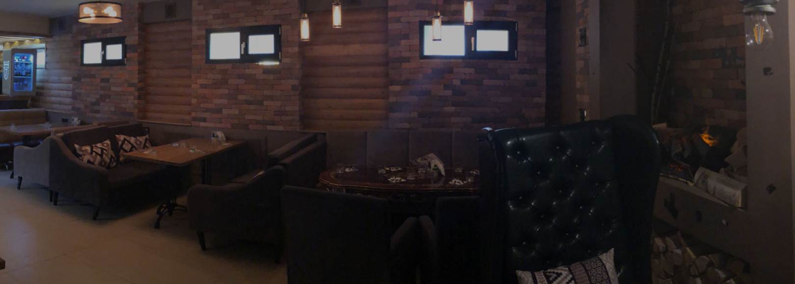 Фотография банкетного зала Зал с камином