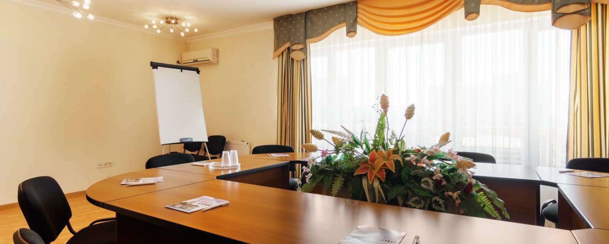 Фотографии конференц-зала Малый