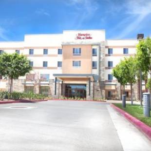 Фотографии гостиницы 
            Hampton Inn & Suites Riverside/Corona East