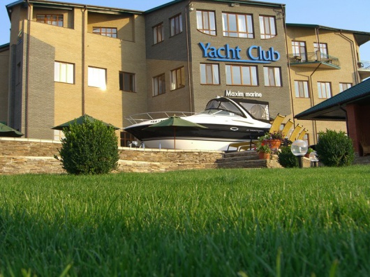 Фотографии гостиницы
Максим Марин