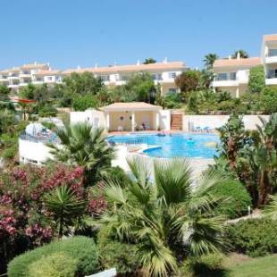 Фотографии базы отдыха 
            Presa De Moura