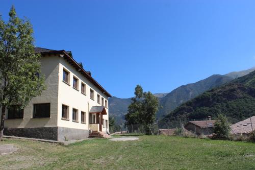 Фотографии гостевого дома 
            Casa de Colònies Vall de Boí - Verge Blanca