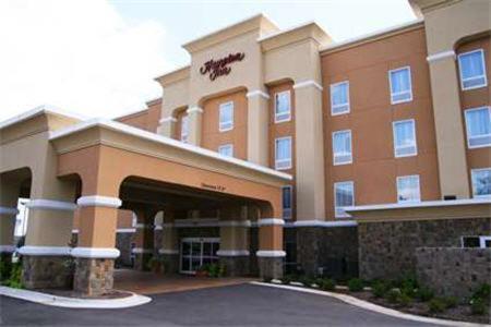 Фотография гостиницы Hampton Inn Bryant