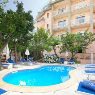 Фотографии гостиницы
Hotel Regina