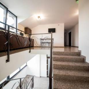 Фотографии мотеля
Dr House