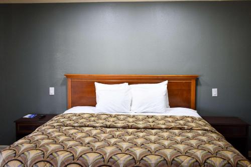 Фотография гостиницы Rodeway Inn - Swainsboro