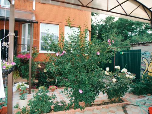 Фотография гостевого дома На Нижнесадовой, 200