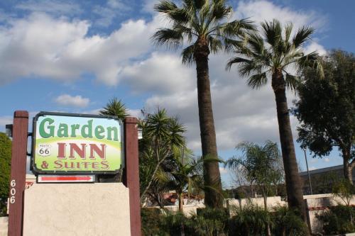 Фотография мотеля Garden Inn and Suites Glendora