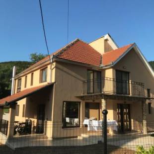 Фотографии гостевого дома
Casa Larisa