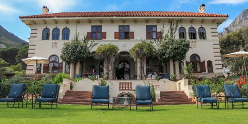 Фотография гостиницы Camps Bay Retreat Hotel