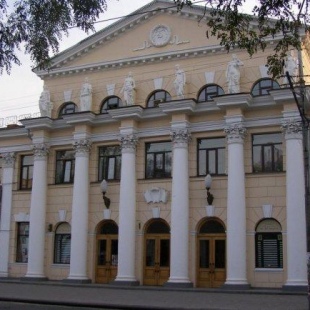 Фотография Днепропетровский академический театр русской драмы им. М. Горького