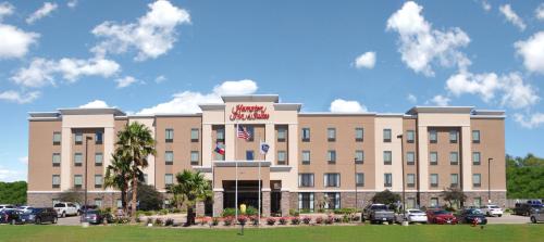 Фотография гостиницы Hampton Inn & Suites Bay City