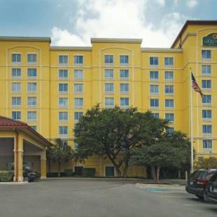 Фотографии гостиницы
La Quinta by Wyndham San Antonio Medical Ctr. NW