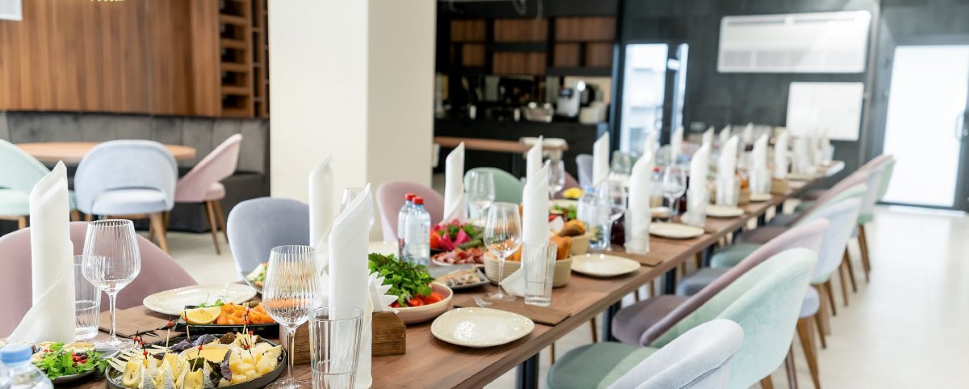 Фотографии банкетного зала Зал ресторана Наша Хвоя