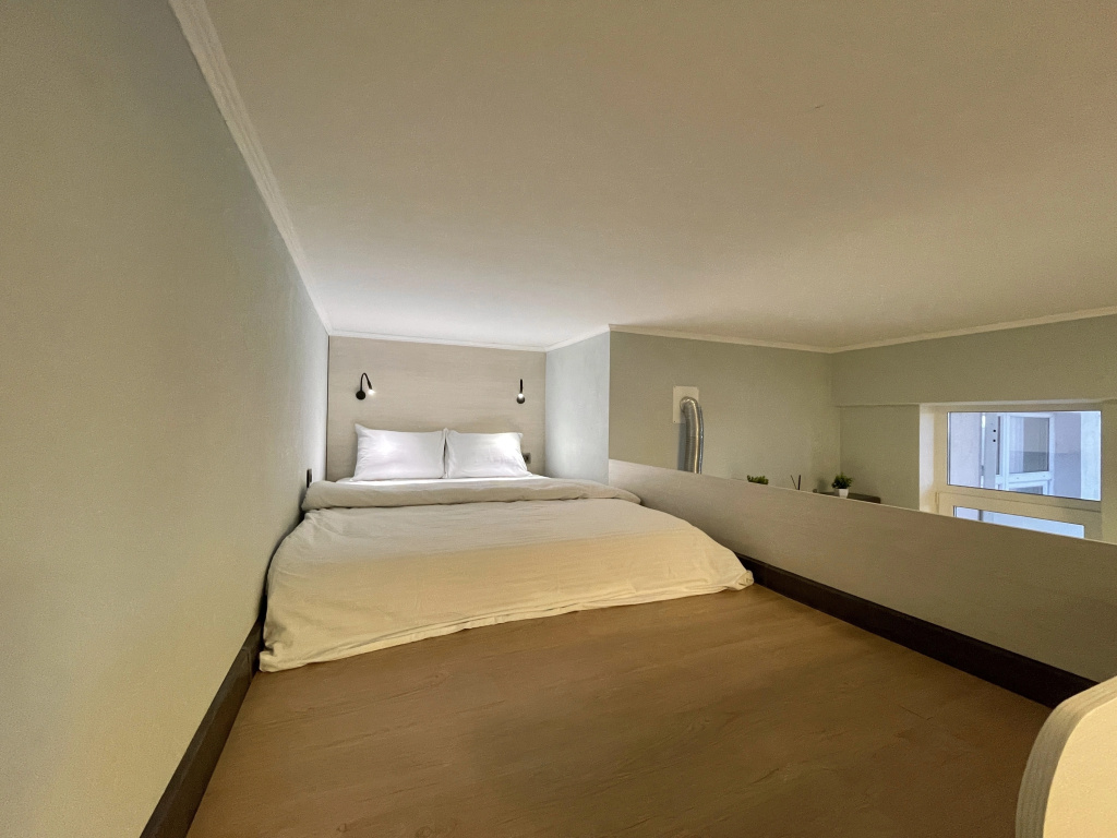 Фотография квартиры Квартира двухэтажная семейная в центре