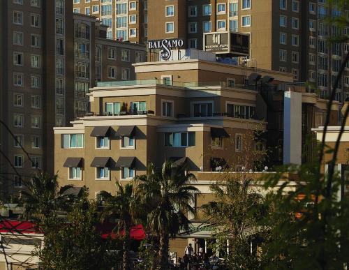 Фотография гостиницы The Gate 30 Suites