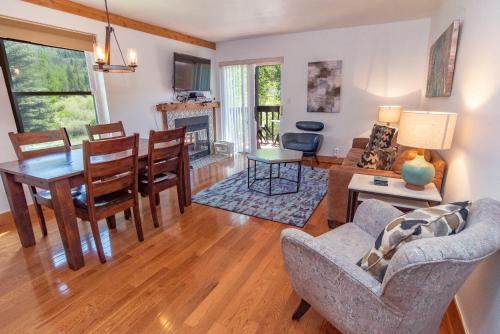 Фотография гостевого дома Mountainside 271C