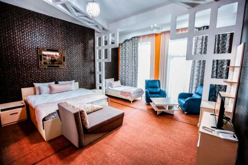 Фотографии гостиницы 
            Nine